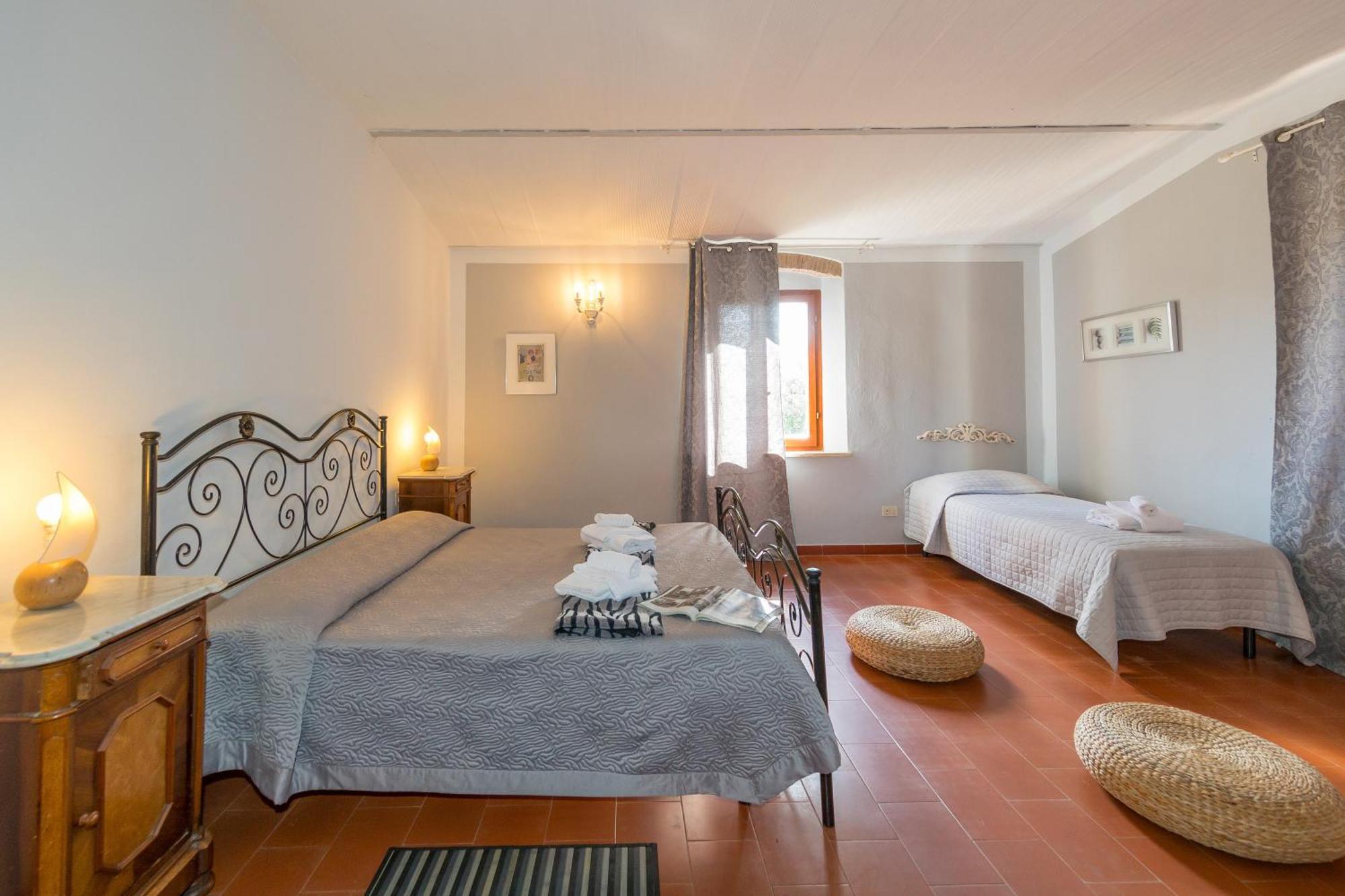 I Cavalleggeri Villa Castagneto Carducci Luaran gambar